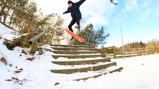 Snowskating a 7 Stair - First Snowskate Session!