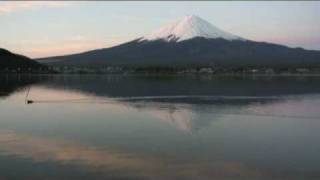 河口湖（８）　朝焼けの富士山、逆さ富士