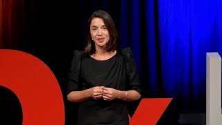 How curiosity can change your life | Sophie Bonnaire Lafont | TEDxHSGSalon