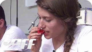 Scharfes Wettessen mit Terror-Pommes | taff