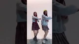 (Girls2TikTok)山口綺羅、石井蘭