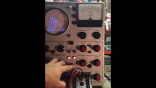 Tektronix 570 Curve Tracer DEMO Mullard 12AX7