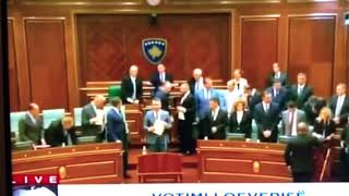 Ramush Haradinaj zgjidhet Kryeminister i Kosoves