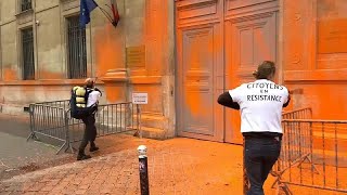 Climat : après Matignon, nouvelle action choc au ministère de l'écologie à Paris