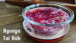 Nyonya Tai Bak l Sweet Noodles In A Light Pandan Syrup