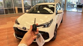 พาชมNew Toyota Yaris 1.2 Sport สีขาว ราคา 559,000.- แบบละเอียดรอบคัน ดาวน์ต่ำโปรโมชั่นดีไม่มีคนค้ำ