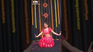 Jhumka Gira Re | Kashika Sisodia Dance