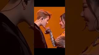 Jackson is such a gentleman #jack #got7 #jacksonwang #got7notbythemoon #jessi #nununana