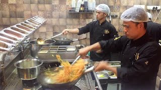 Fastest Chinese food Noodles chef in the world
