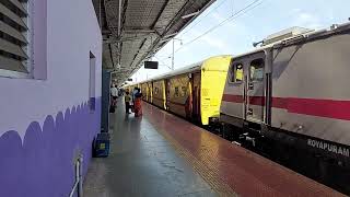 16127 Chennai Egmore To Guruvayur Express Arriving At Tiruchchirappalli Junction 😍🥰🤩