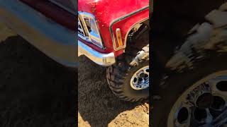 traxxas k10 trx4 climing #rc #shortvideo #shorts #chevy #squarebody #axial #crawler #crawling