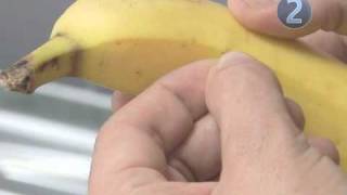 How To Do The World's Best Banana Trick