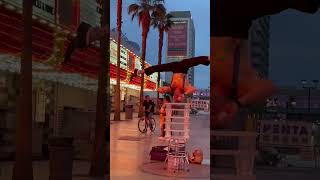 Awesome Street Performer at Fremont Street #shorts #streetperformer #lasvegas