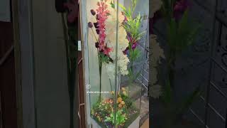 Glass pillar with plants@9502424156