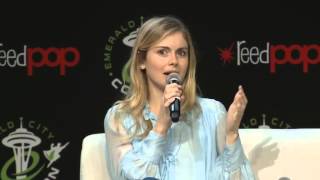 Rose McIver & David Anders - iZombie Panel - Emerald City Comic Con 2016