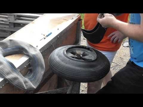 Replacing a wheelbarrow tire Replacing a wheelbarrow tire