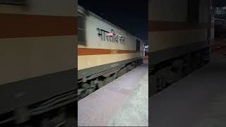 WAP 7 at Lingampally Railway Station on 03-03-2024 #locomotive #engine #shorts #youtubeshorts #reels