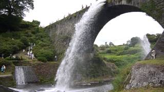 通潤橋