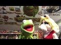 Kermit the Frog and Miss Piggy Sing Shallow