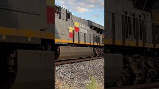 Seaboard System Heritage Unit, CSX Train At Railroad Crossing In Kentucky, JawTooth #Shorts