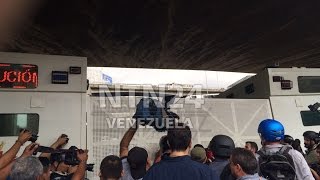 Protesta opositora hasta el CNE