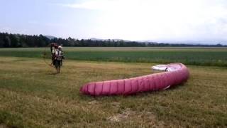 Paramotor Starts in turbulenten Bedingungen