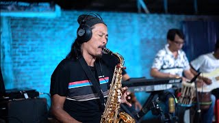 Suara Saxophonenya menusuk hati Cek sound Slow Dangdut