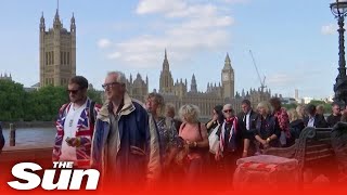 Thousands of mourners line streets in a HUGE queue to pay respects to the Queen