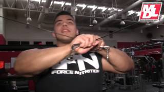 Jossue Plascencia Rutina de Deltoides y Hombros con Iforce Nutrition