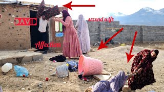 Expulsion of the second wife by the first wife in the absence of the husband