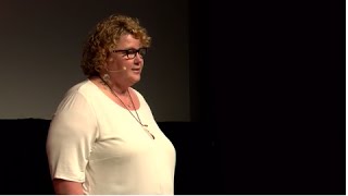 Hope for the homeless | Karyn Walsh | TEDxSouthBank