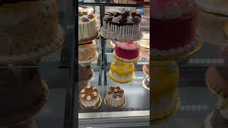 Farhat 🍰 Sweets at 16 Mile in Troy, MI