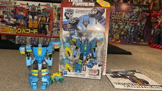 Transformers generations thrilling 30 Nightbeat complete transformation process video. Chug T30