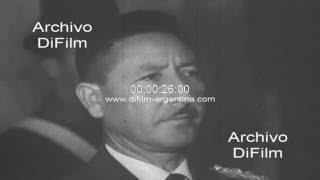 Alejandro Lanusse impone la orden de Mayo al coronel Eladio Gironda 1969