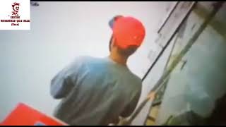 ROBBERY CCTV VIDEO KARACHI (اب بوڑھے بھی جوانوں کو لُوٹنے لگے)