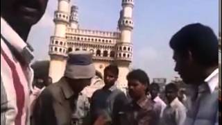 Hyderabadi Chicha Kiraak Hogaye @Charminar