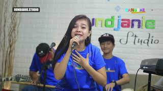 Anie Anjanie  - Secawan Madu (Cover) DANGKAL Eps.10