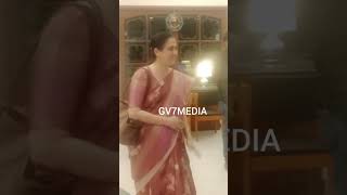 Actress #devayani  #beautifulentry  #beautifullooks  #trending  #viralvideo