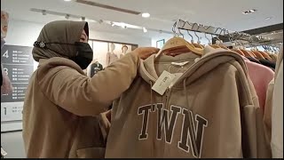 Ke taipe cuma nemenin bestie shoping baju dingin #tkwtaiwan