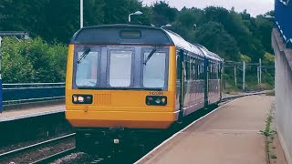 Northern Railway: Class 142096 between Newcastle and Morpeth