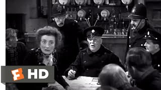 The Invisible Man (1933) - He's Here! Scene (4/10) | Movieclips