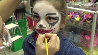Lina Cadı Makyajı Yapıyor  | Funny Kids
