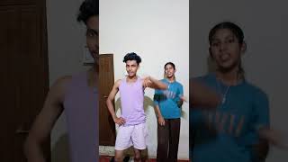 ഞങ്ങളുടെ ഡാൻസ് എങ്ങനെയുണ്ട്... 🤣😂#rinuadhi_official #funny #youtubeshorts #comedy