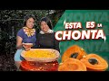 Nathaly Pirish preparó una rica chicha amazónica en leña