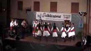 Greek Macedonian folk dance: Zaramo