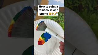How to paint a one stroke rainbow! 🎨🤯🌈 #art #painting #rainbow #howto #beginner #arthack #easy