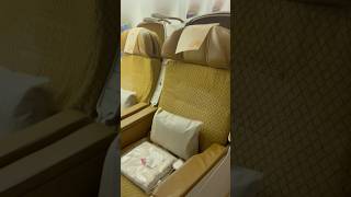 Air india business class #businessclass #airindiaflight #boeing777300er #airindiaplane #airplanes