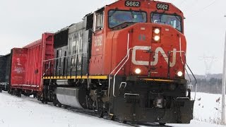 CN 460 CN 5662 StPaulin 21 Dec 16 72 cars