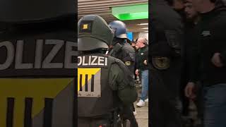Schlägerei VFB gegen BVB Dortmund Hooligans Ultras Stuttgart Polizei