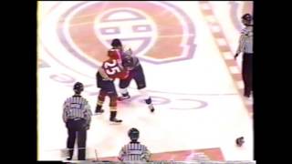 Jeremy Knight vs. Mike Bray QMJHL 27/10/02